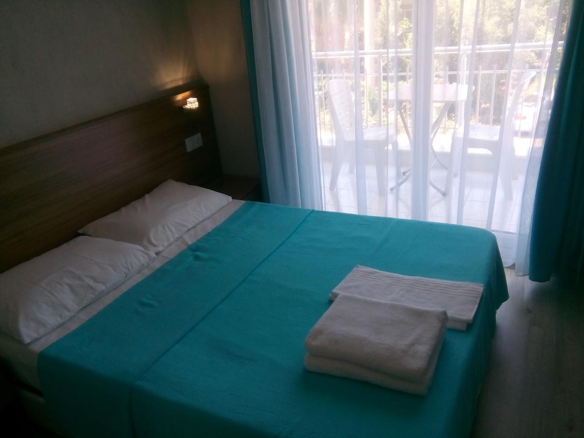 Dolunaydin Otel Сиде Екстериор снимка